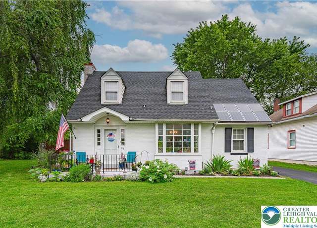 Property at 23 Main St, Stockertown Boro, PA 18040, 3 beds, 1 bath