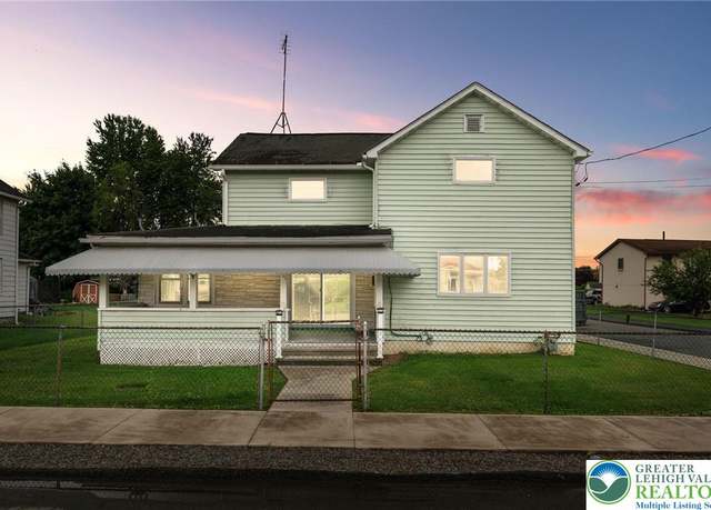 Property at 201 Jackson St, Lackawanna, PA 18447, 4 beds, 2.5 baths