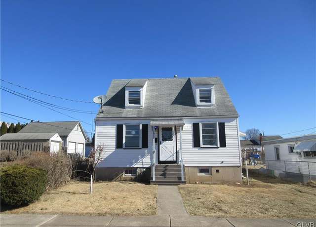 Property at 1011 Crawford St, Bethlehem City, PA 18017, 3 beds, 1 bath