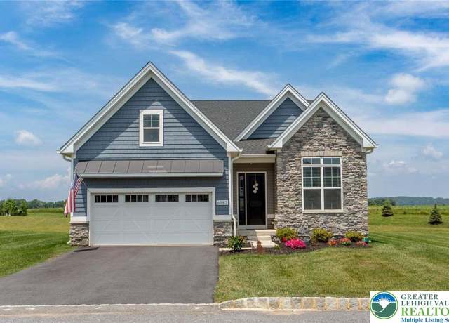 Property at 6987 Pine Ln, East Allen Twp, PA 18014, 2 beds, 2.5 baths