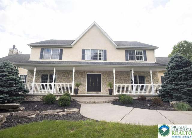 Property at 2690 Greens Dr, Lower Saucon Twp, PA 18055, 4 beds, 2.5 baths