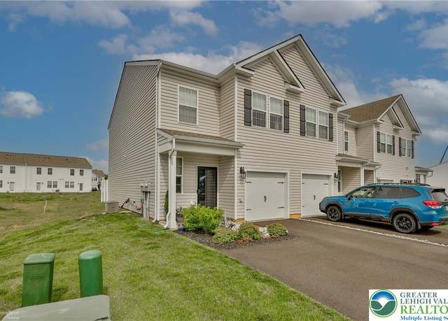 Property at 1248 Susan Cir, Upper Macungie Twp, PA 18031, 3 beds, 1.5 baths