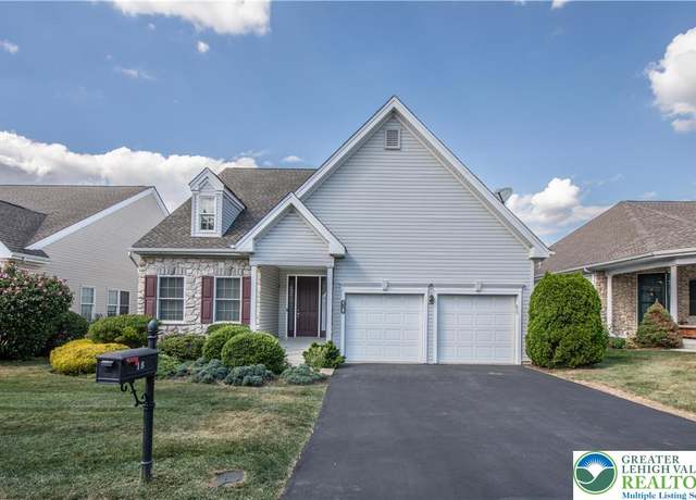 Property at 18 Glasgow Way, Easton, PA 18045, 3 beds, 3 baths