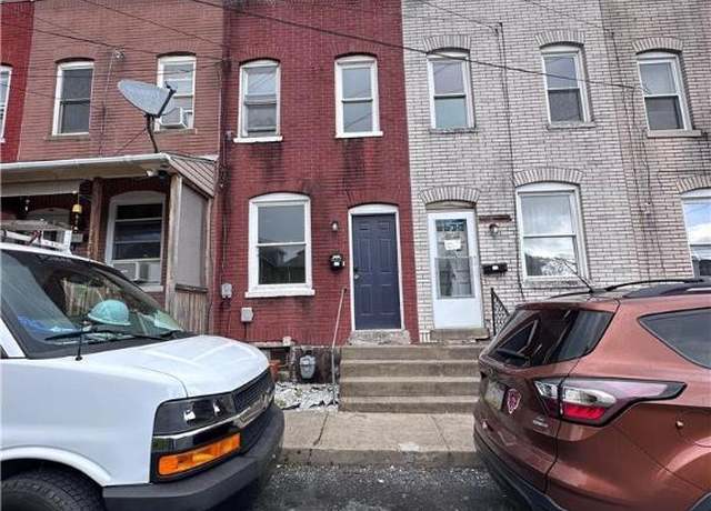 Property at 432 Schaffers Ct, Easton, PA 18042, 2 beds, 1 bath
