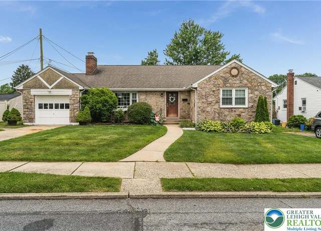 Property at 1819 Snyder, Bethlehem City, PA 18017, 3 beds, 1.5 baths