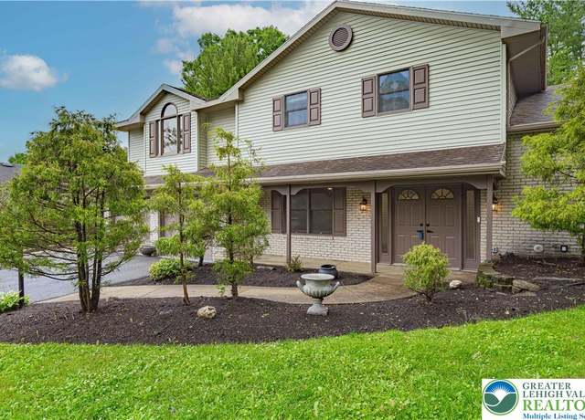 Property at 1450 Coventry Rd, South Whitehall Twp, PA 18104, 4 beds, 3.5 baths