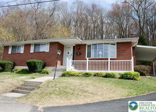 Property at 54 Water St, Lansford Boro, PA 18232, 3 beds, 2.5 baths