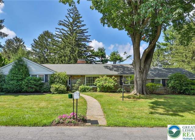 Property at 3557 Pleasant Ave, Salisbury Twp, PA 18103, 3 beds, 2.5 baths