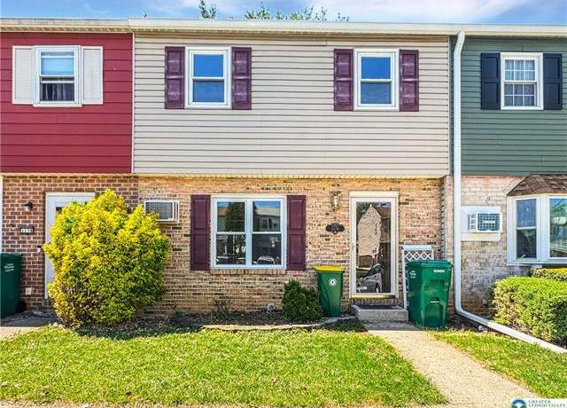 Property at 1174 Driver Pl, Lower Macungie Twp, PA 18106-9656, 3 beds, 1.5 baths