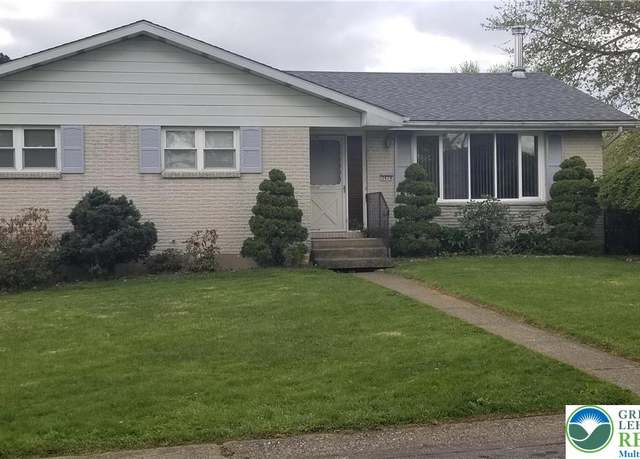 Property at 3979 Kenrick Dr, Bethlehem Twp, PA 18020, 4 beds, 2 baths