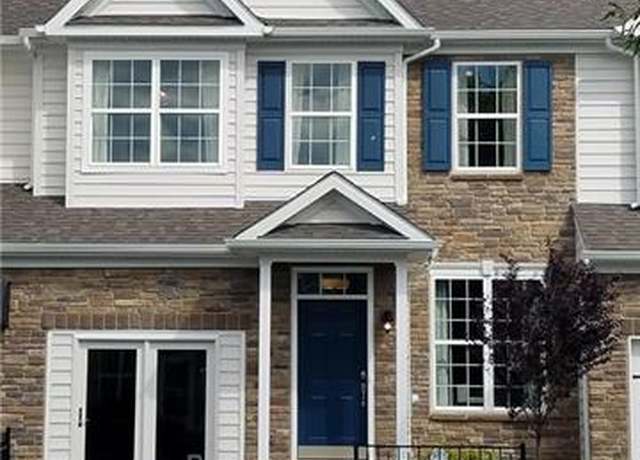 Property at 605 Fountain View Cir #18, Upper Macungie Twp, PA 18104, 3 beds, 2.5 baths