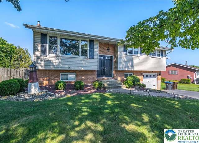 Property at 3948 Bruce Ln, Bethlehem Twp, PA 18020, 4 beds, 1.5 baths