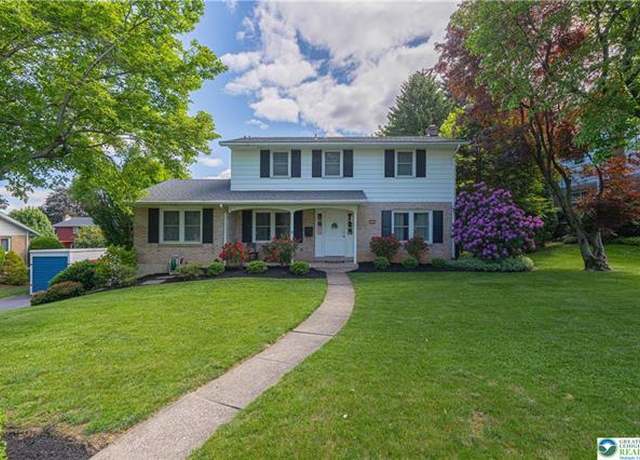 Property at 1131 28th St, Allentown City, PA 18104-2907, 5 beds, 2.5 baths