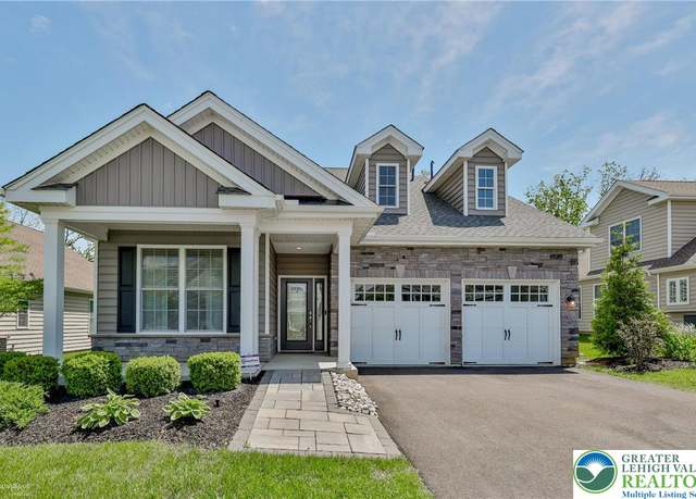 Property at 3896 Independence Dr, Easton, PA 18045, 3 beds, 3 baths
