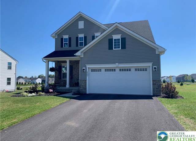Property at 8209 Young Blvd, Upper Macungie Twp, PA 18051, 4 beds, 3.5 baths