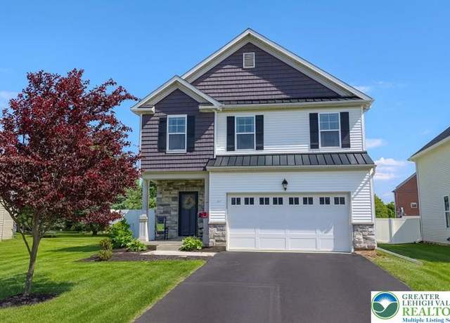 Property at 330 Bendelow Ln, Northampton Boro, PA 18067, 5 beds, 3.5 baths
