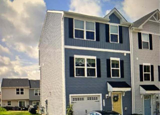 Property at 2138 Cross Country Rd, Northampton Boro, PA 18067, 3 beds, 2.5 baths
