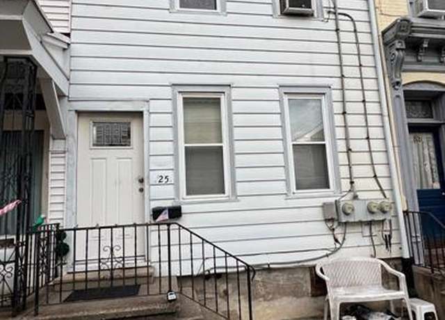 Property at 25 S 4th St, Hamburg Borough, PA 19555, 3 beds, 2 baths