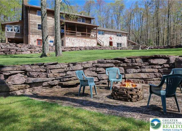 Property at 32 Black Bear Cir, Penn Forest Twp, PA 18058, 3 beds, 4 baths