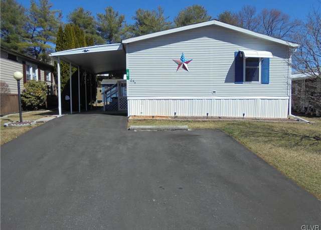Property at 84 Linda Dr, Lehigh Twp, PA 18088, 3 beds, 2 baths
