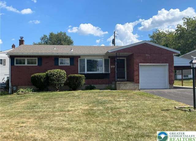 Property at 2216 Allwood Dr, Bethlehem City, PA 18018, 3 beds, 1.5 baths