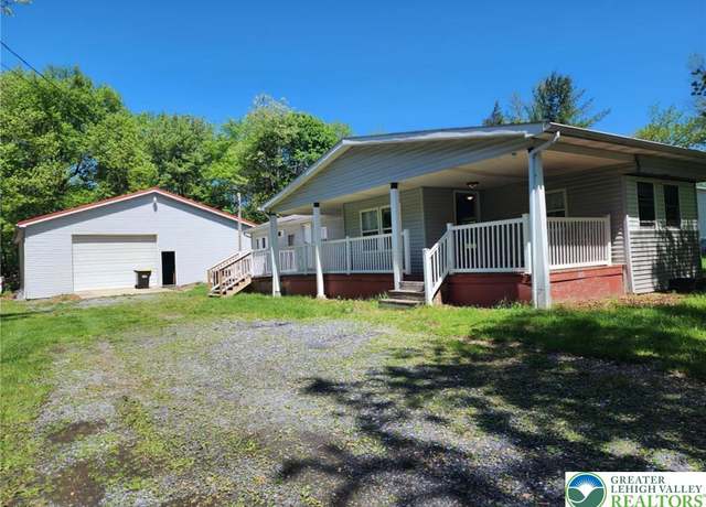 Property at 1150 E Stateside Dr, Lehigh Twp, PA 18038, 3 beds, 1 bath