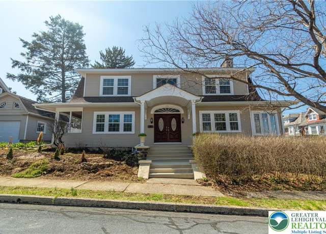 Property at 498 Norway Pl, Fountain Hill Boro, PA 18015, 3 beds, 2.5 baths