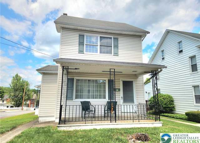 Property at 230 Blaine St, East Bangor Boro, PA 18013, 3 beds, 1 bath