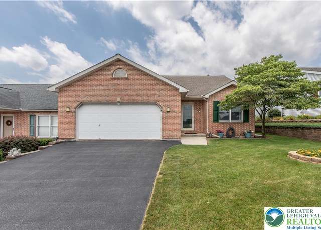 Property at 3054 Center Rd, Allen Twp, PA 18067, 2 beds, 2 baths