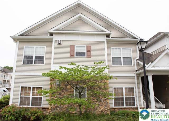 Property at 607 Prestwick Dr, Williams Twp, PA 18042, 2 beds, 2 baths
