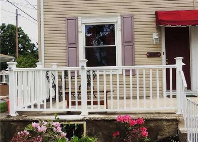 Property at 1017 6th St, North Catasauqua Bor, PA 18032, 3 beds, 1.5 baths