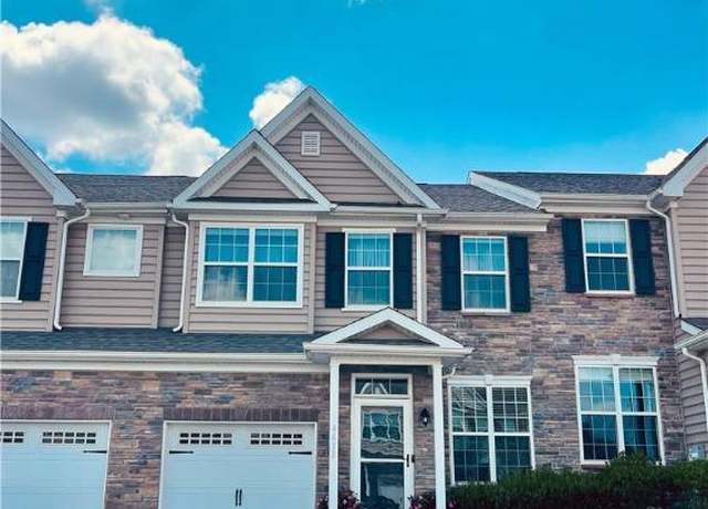 Property at 4611 Woodbrush Way, Upper Macungie Twp, PA 18104, 3 beds, 2.5 baths