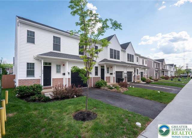 Property at 544 North St, Emmaus Boro, PA 18049, 3 beds, 2.5 baths