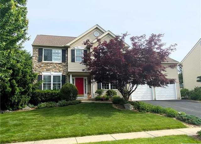 Property at 4995 Preakness Pl, Bethlehem Twp, PA 18020, 4 beds, 3.5 baths