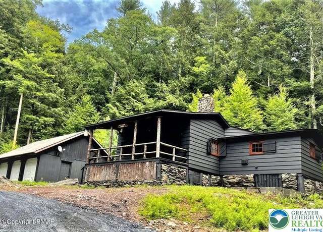 Property at 1524 Circle H Rd, Price Twp, PA 18302, 3 beds, 1 bath