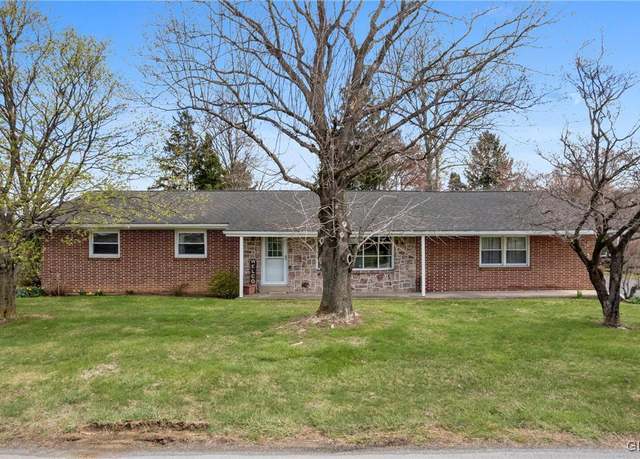 Property at 690 Daniels Rd, Lower Nazareth Twp, PA 18064, 3 beds, 2 baths