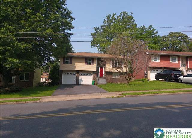Property at 1232 S 8 St, Allentown City, PA 18103, 4 beds, 1.5 baths