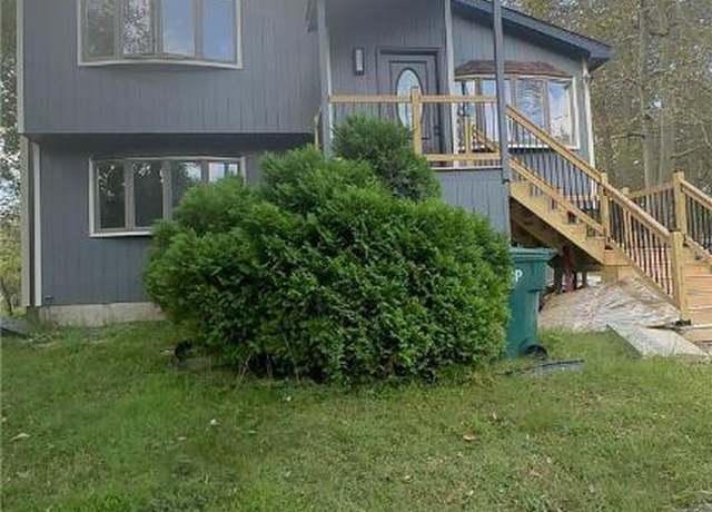 Property at 3016 Briarwood Dr, Coolbaugh Twp, PA 18466, 3 beds, 2 baths