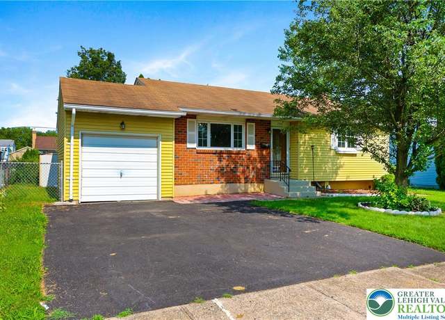 Property at 1916 Stonington Rd, Bethlehem City, PA 18018, 3 beds, 1 bath