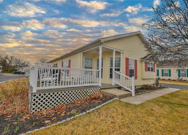 Property at 634 Winterthur Way, Forks Twp, PA 18040, 2 beds, 2 baths