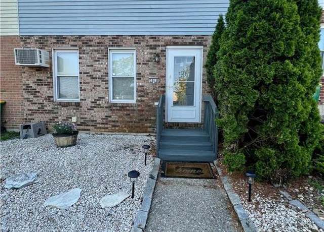 Property at 5618 Wood Ln, Lower Macungie Twp, PA 18106, 3 beds, 2.5 baths