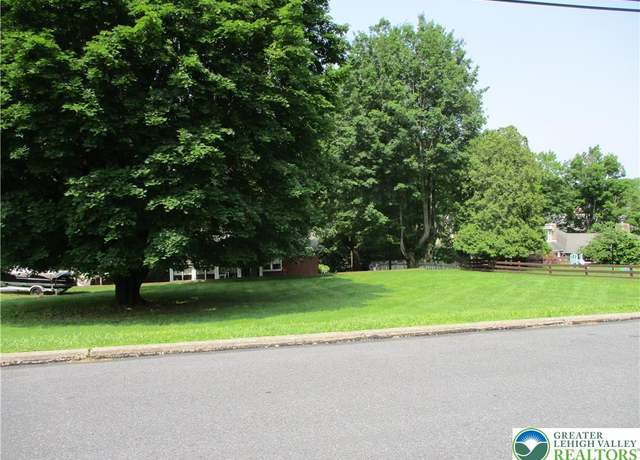 Property at Stewart St, Wilson Borough, PA 18042