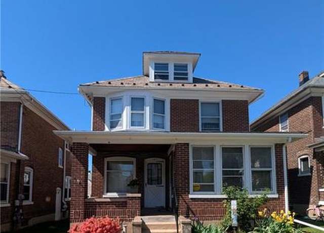 Property at 147 W Berwick St, Easton, PA 18042, 3 beds, 1.5 baths