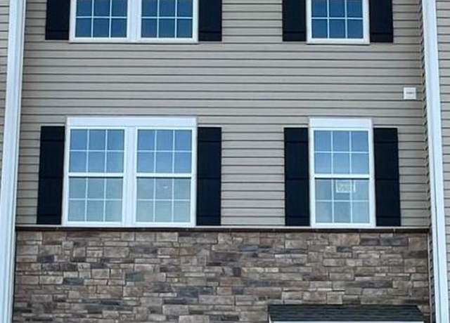 Property at 8317 Alexander Ct, Upper Macungie Twp, PA 18031, 3 beds, 2.5 baths