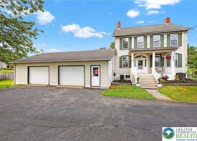 Property at 6325 Hanover, East Allen Twp, PA 18017, 4 beds, 1.5 baths