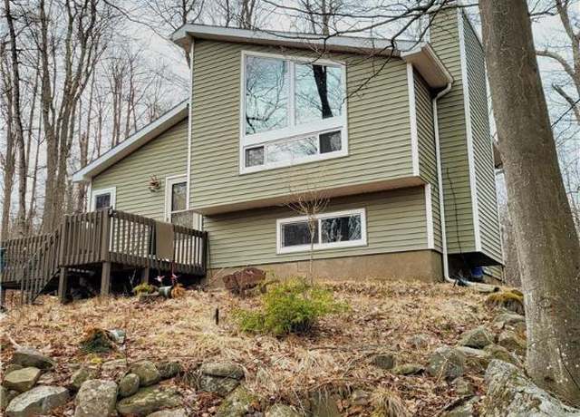 Property at 9870 Deerwood Dr, Coolbaugh Twp, PA 18466, 2 beds, 1 bath