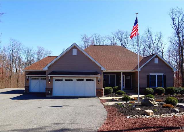 Property at 565 Ridge Rd, Upper Mt Bethel Twp, PA 18013, 4 beds, 3 baths