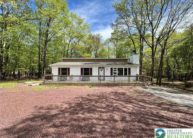 Property at 338 Tower Rd, Tunkhannock Township, PA 18210, 4 beds, 1 bath