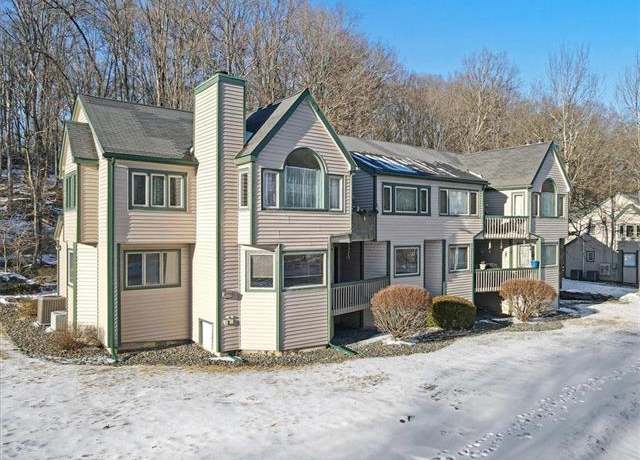 Property at 358 HOLLOW Rd Unit 6, Middle Smithfield Twp, PA 18302, 2 beds, 3 baths