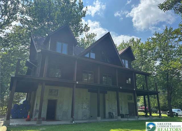 Property at 367 Slateford Rd, Upper Mt Bethel Twp, PA 18343, 3 beds, 1 bath